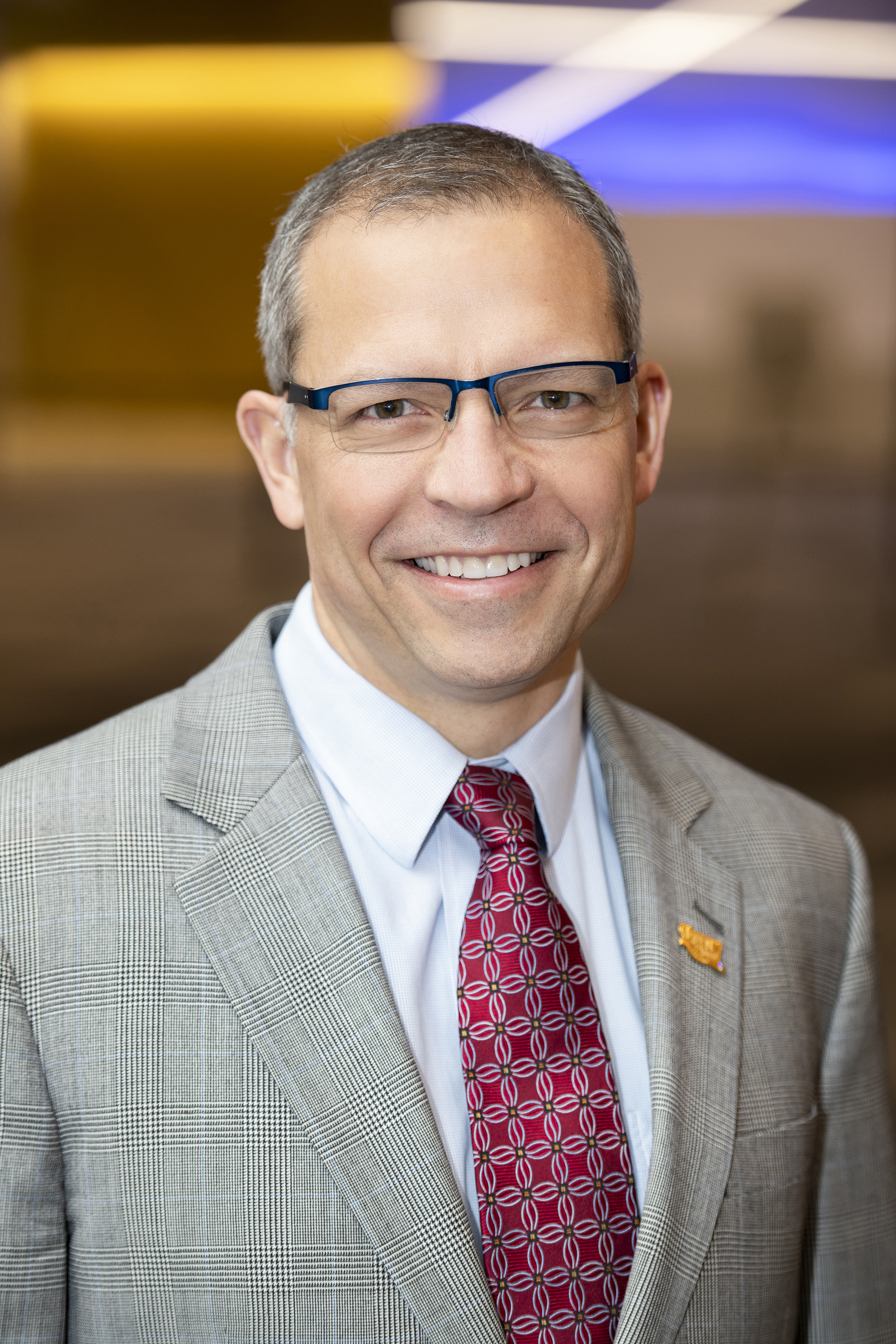 OEA Vice President Scott DiMauro